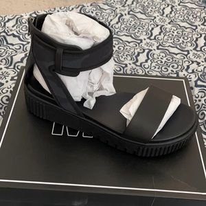 Brand New Never Worn Sandals